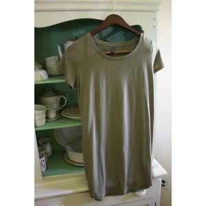 T-shirt dress